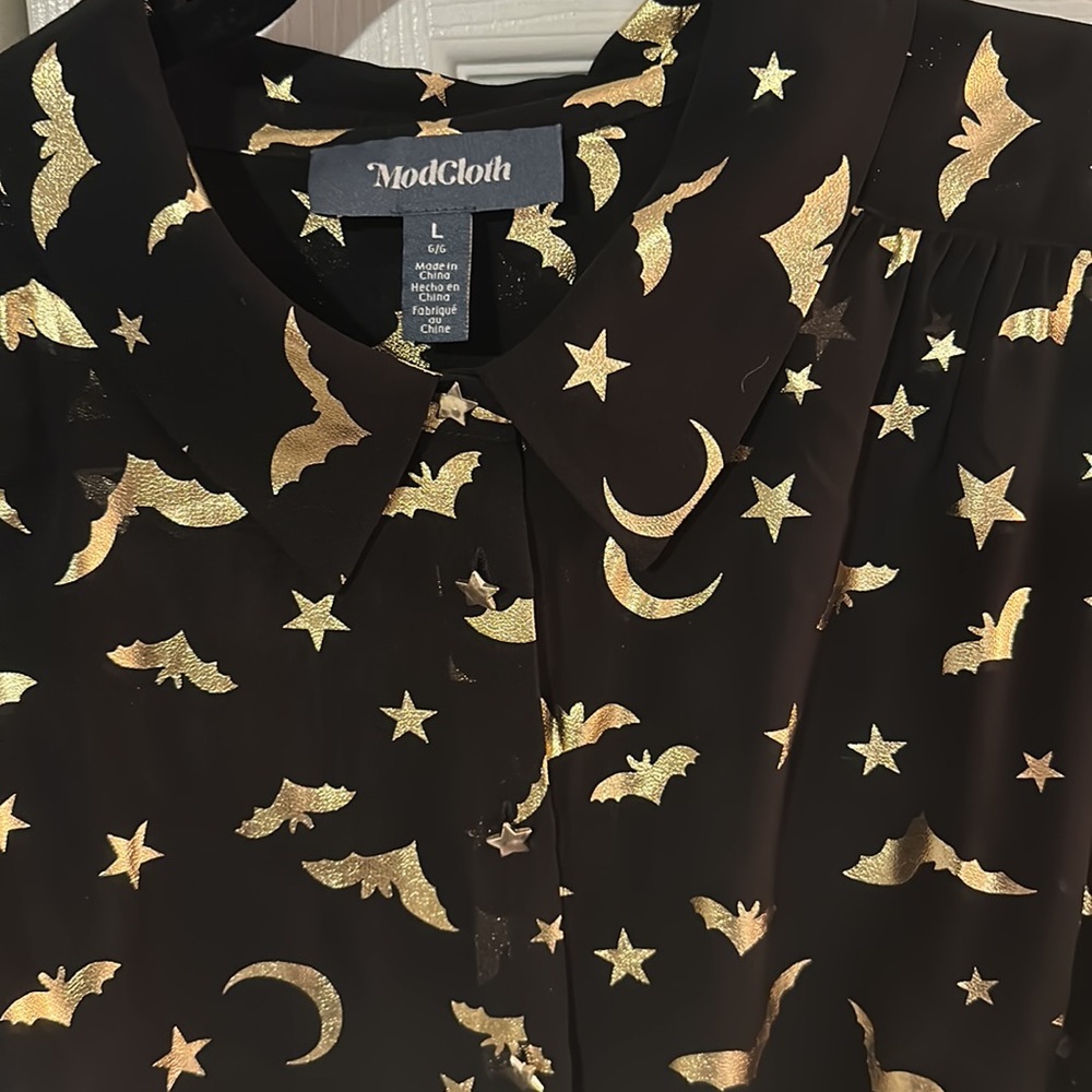 Modcloth Be Buzzworthy Button-Up Top - Picture 3 of 10